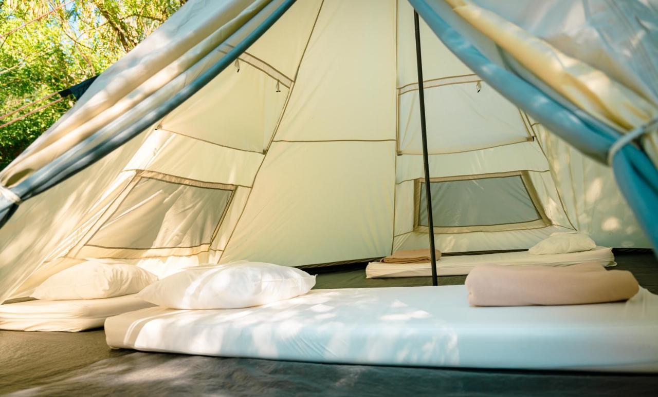 Aloha Plage Camping 4Etoiles Sampzon 外观 照片