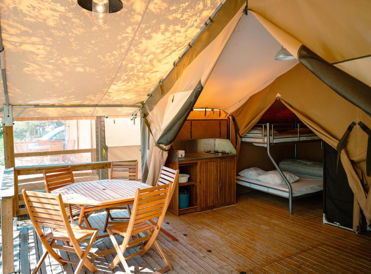 Aloha Plage Camping 4Etoiles Sampzon 外观 照片
